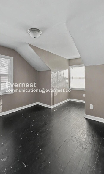 Building Photo - 7316 The Paseo