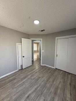 Building Photo - 1905 Hasley Dr