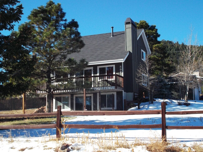 Building Photo - 598 El Paso Rd