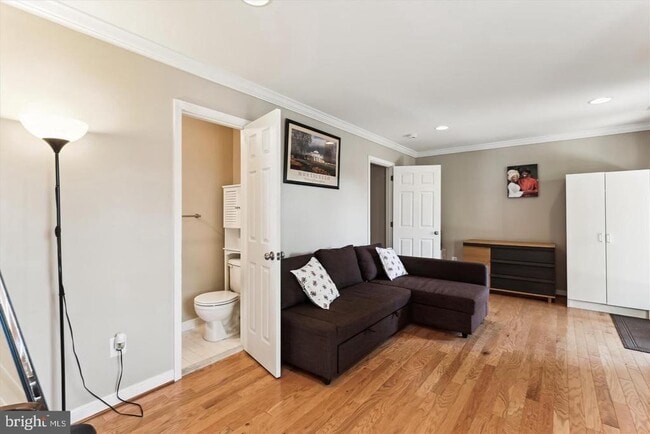 Building Photo - 3814 Woodlawn Ct