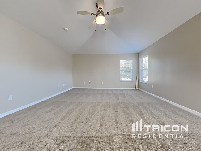 Building Photo - 15826 Cedar Elm Terrace