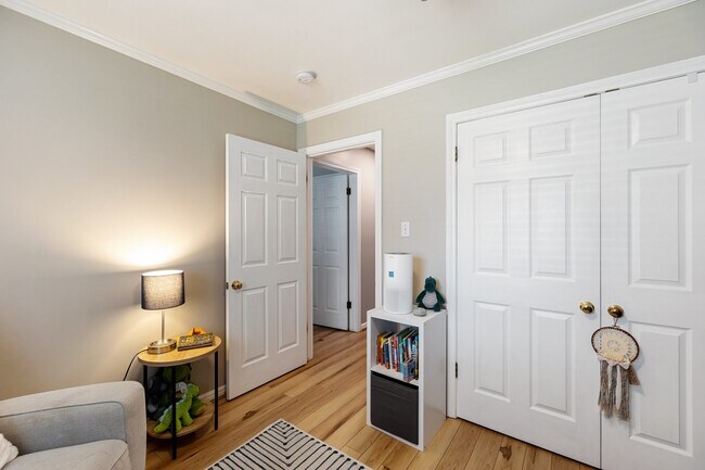 Building Photo - 4411 Deer Lodge Dr