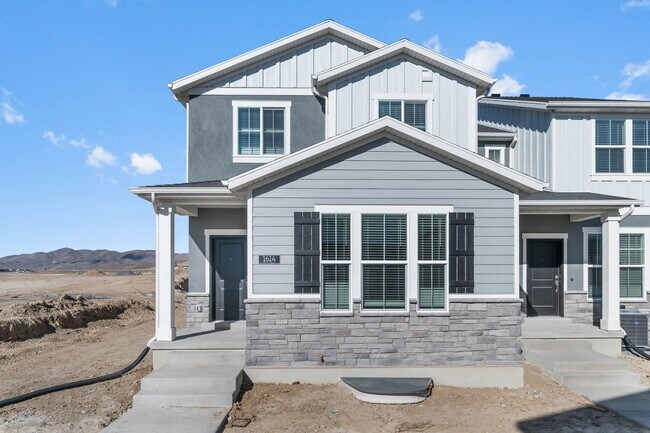 Building Photo - 1614 E 6820 N