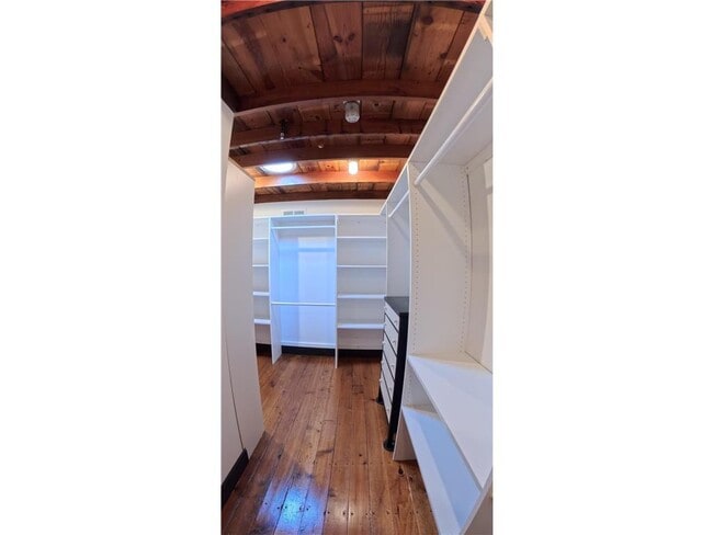 Building Photo - 312 3rd St