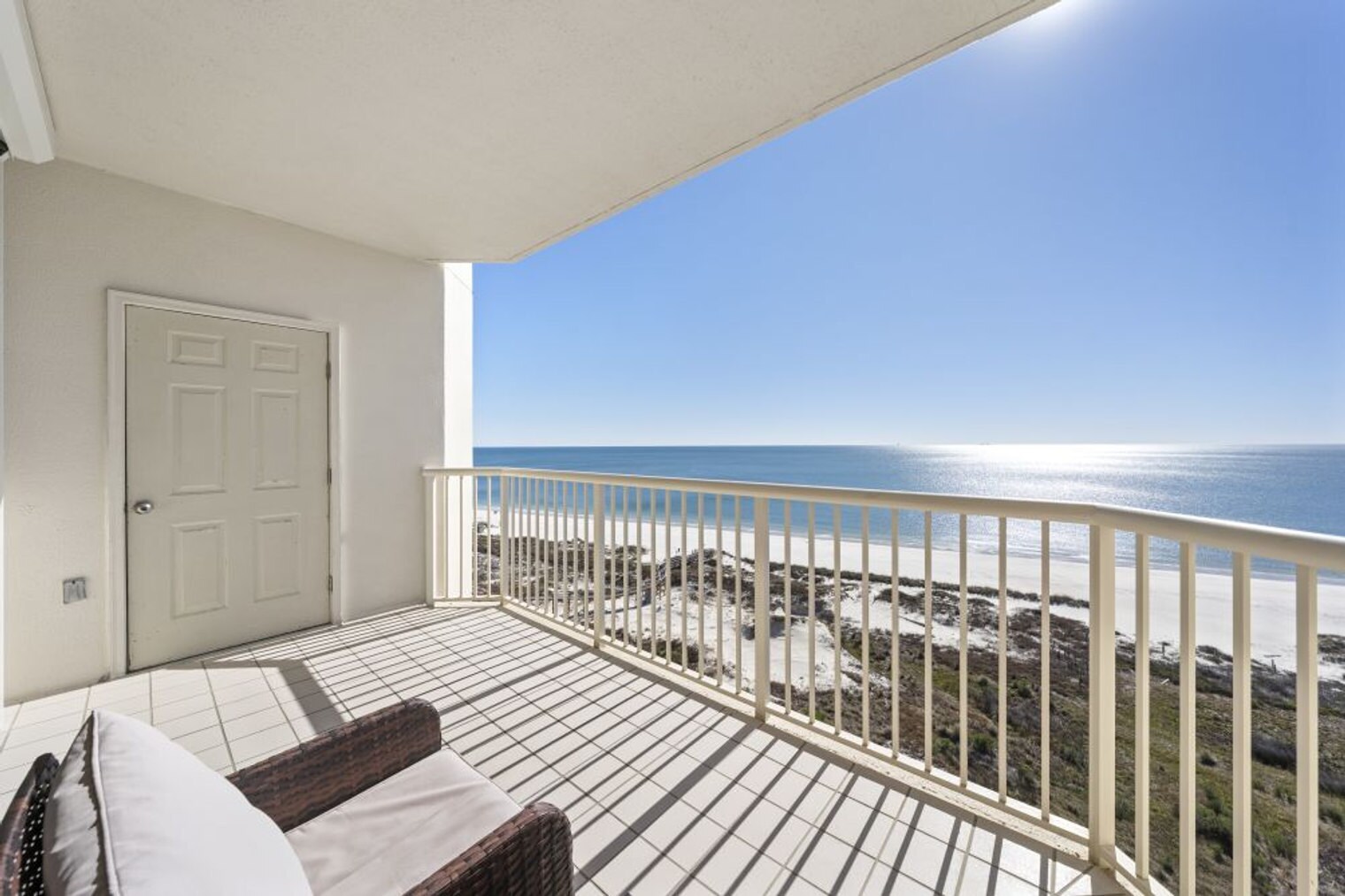 Building Photo - 527 Beach Club Trail