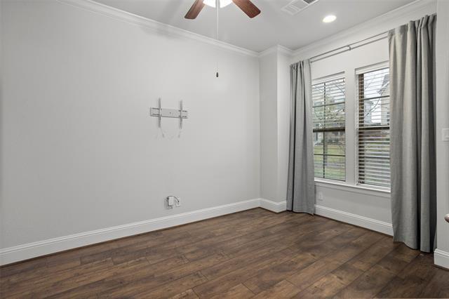 Building Photo - 1817 Oak Trail Dr