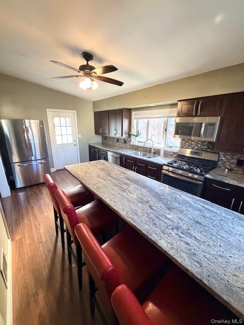 Building Photo - 25 Mansion Ave