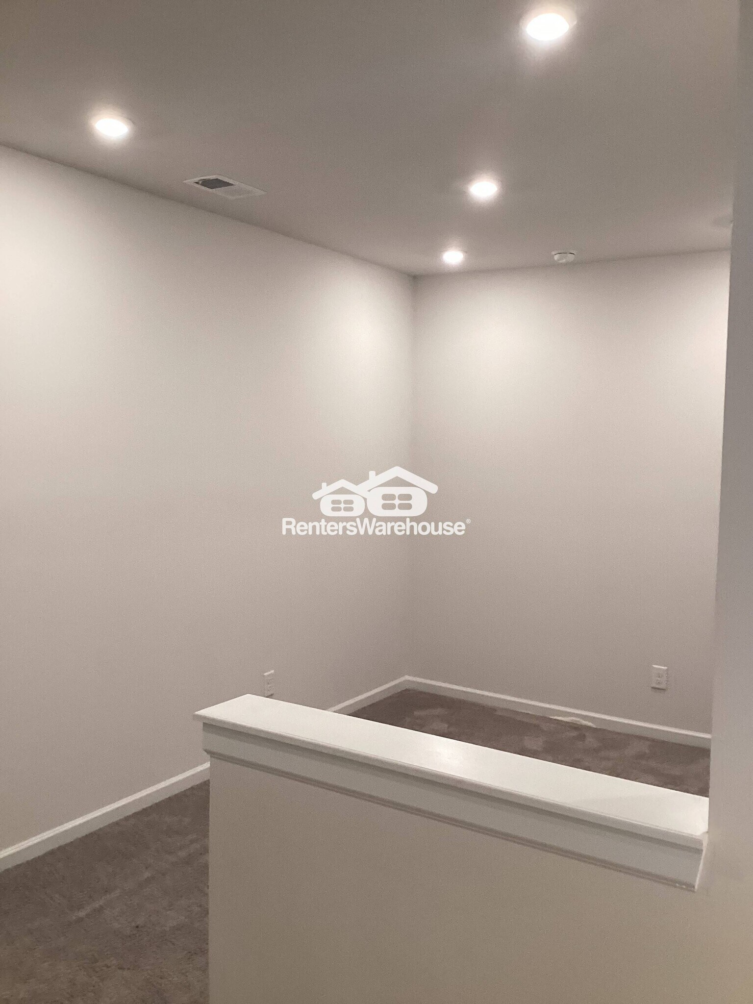 Building Photo - 1132 Chastain Dr