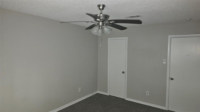 Building Photo - 5111 Scottwood Dr