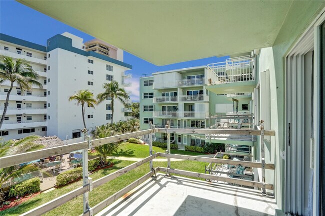 Building Photo - 1750 S Ocean Blvd