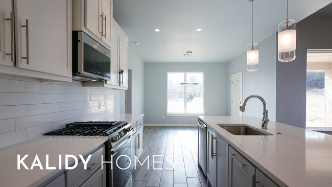 Building Photo - 14971 E Reno Ave