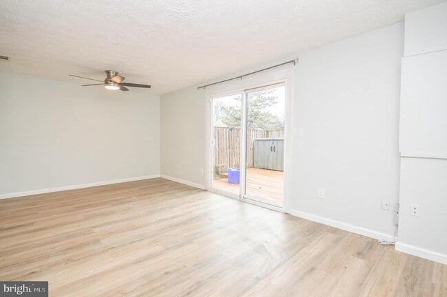 Building Photo - 12521 Laurel Grove Pl