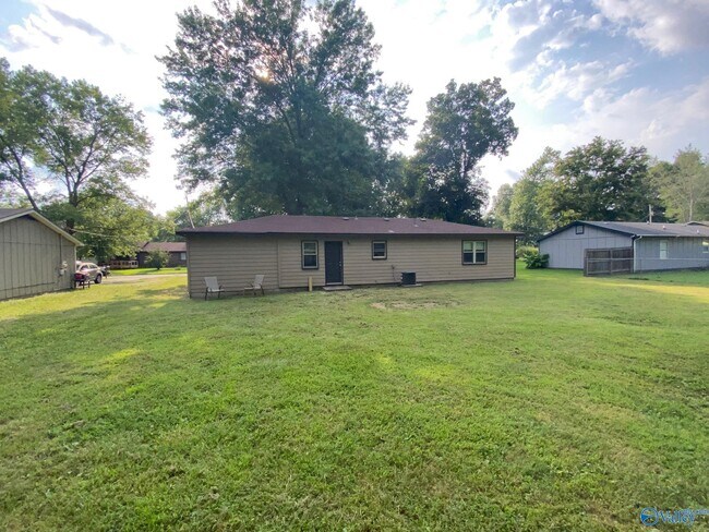 Building Photo - 6214 Belgrade Dr NW