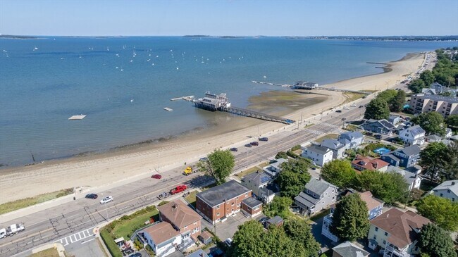 Building Photo - 623 Quincy Shore Dr