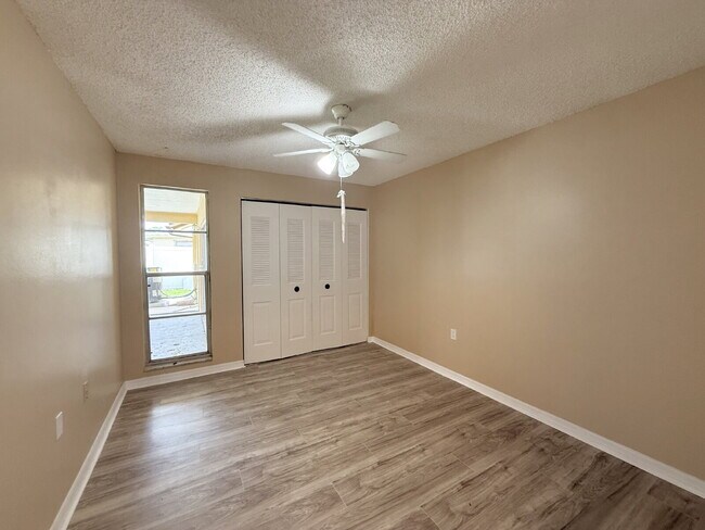 Building Photo - 7702 Ivory Terrace