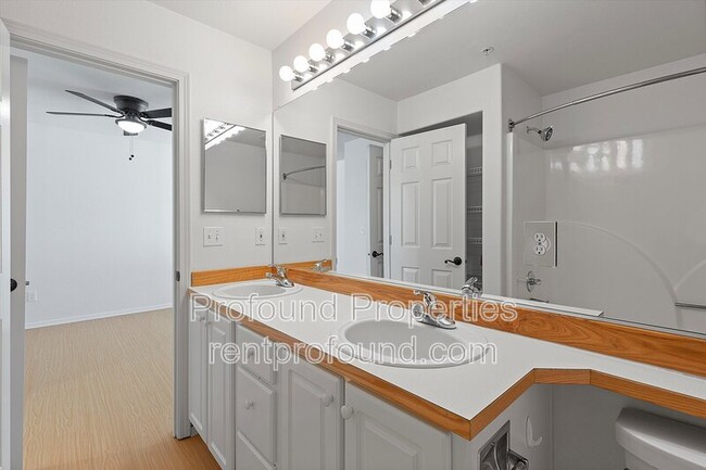 Building Photo - 16090 SW Audubon St