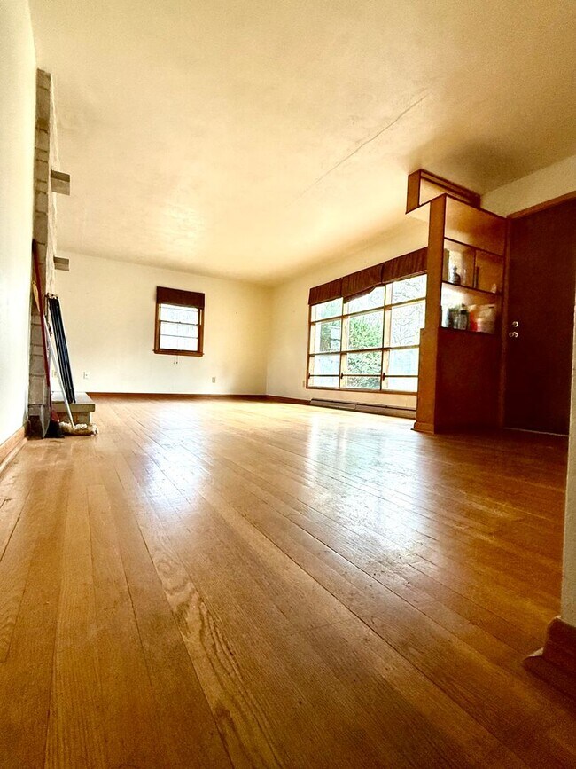 Building Photo - Available May 2026;  Monthly Rent $1,850