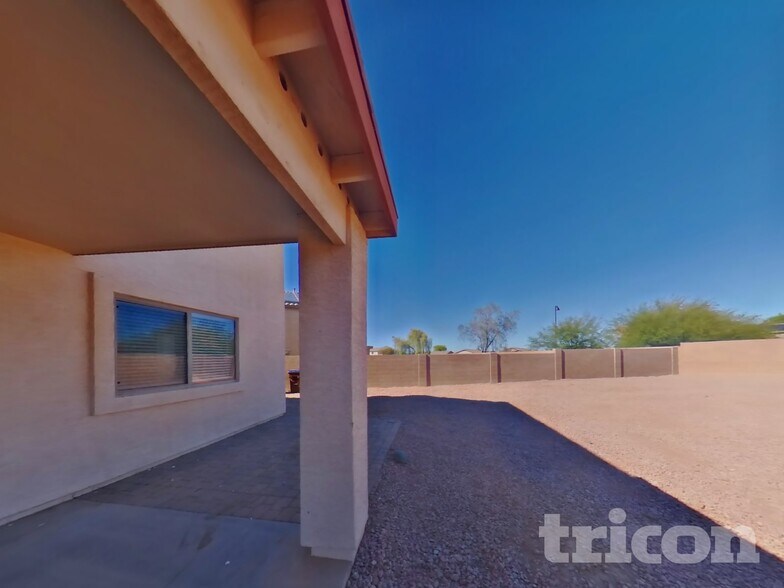 Building Photo - 21201 N Conlon Rd