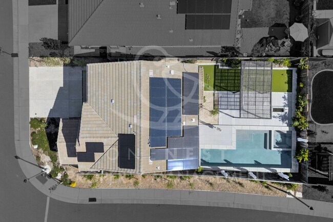 Building Photo - **move in 5/1 $500 off first months rent** Desirable Twelve Bridges Home | 4 bed 3.5 bath