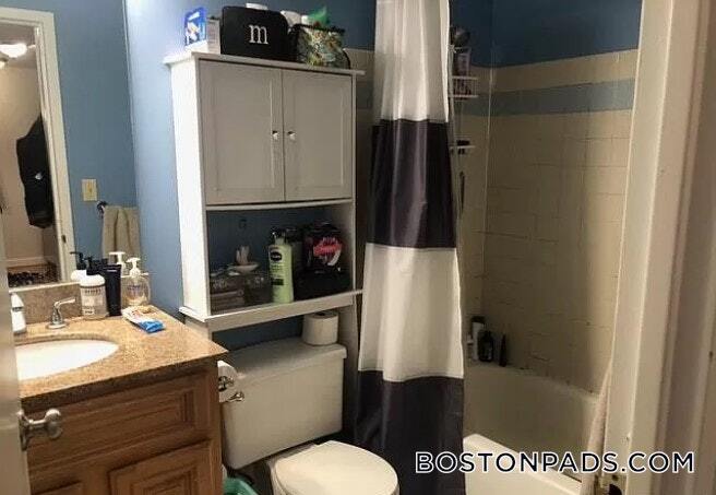 Building Photo - 610 Columbus Ave