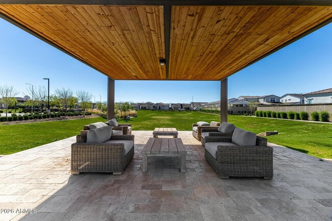 Building Photo - 11048 E Utah Ave