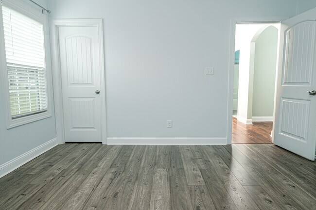 Building Photo - 1202 Skipjack Ct