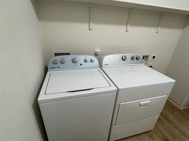 Building Photo - 18508 Calasetta Dr