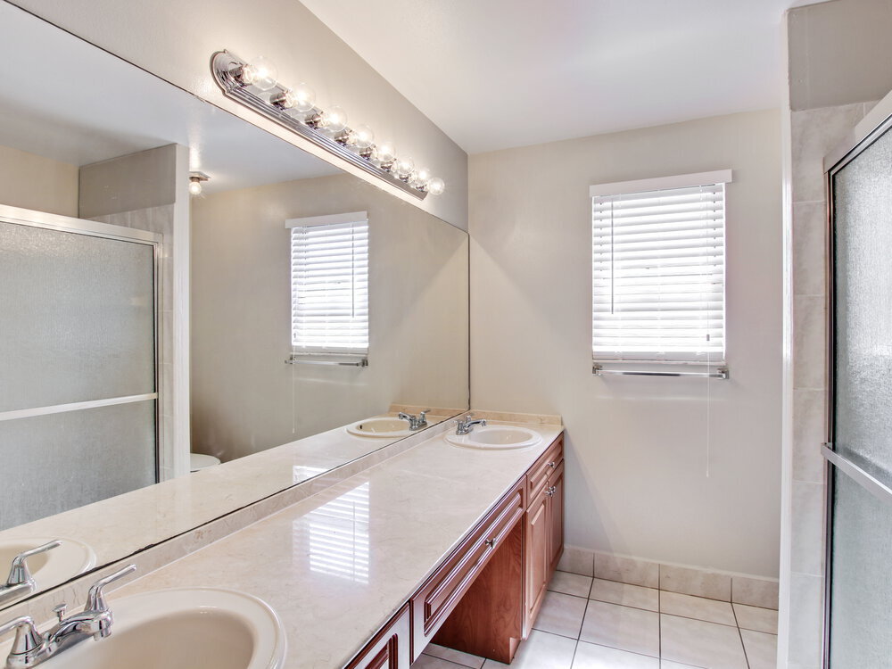 Building Photo - 3231 Ensenada Way