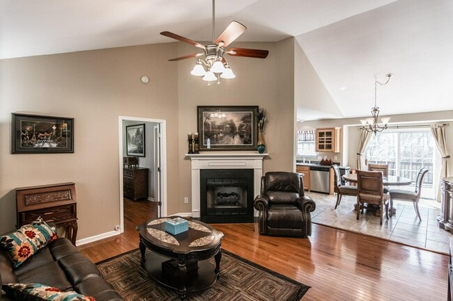 Building Photo - 953 Pebble Beach Cir