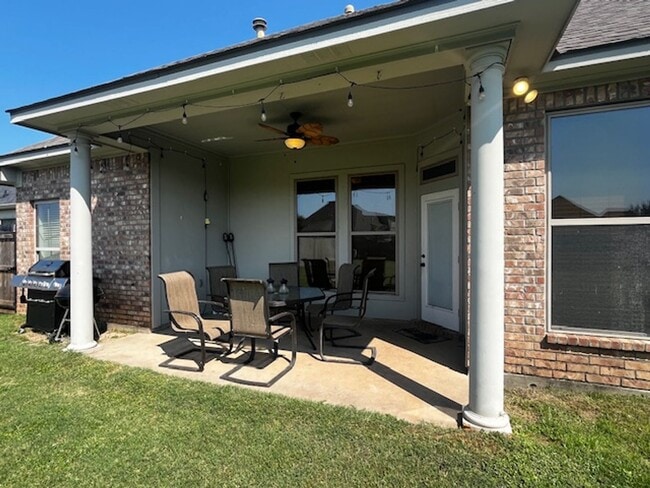 Building Photo - Cypress Bend Rental