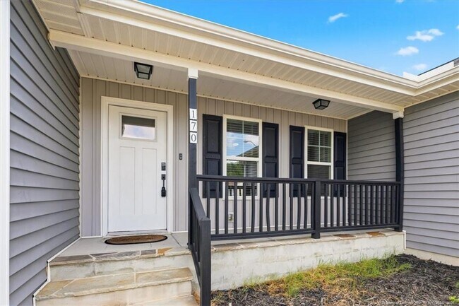 Building Photo - 170 Starlight Dr
