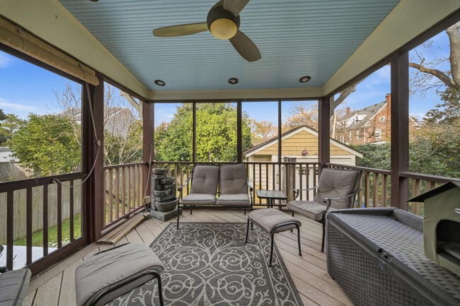 Building Photo - 710 Georgia Ave