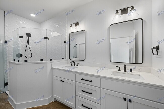 Building Photo - 102 Cardinal Wds