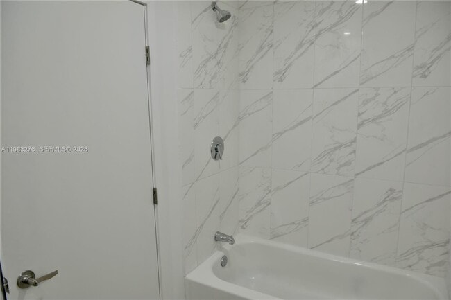 Building Photo - 1160 NW 2nd St