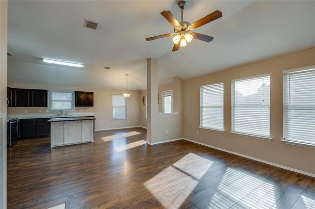 Building Photo - 5572 Spring Ridge Dr