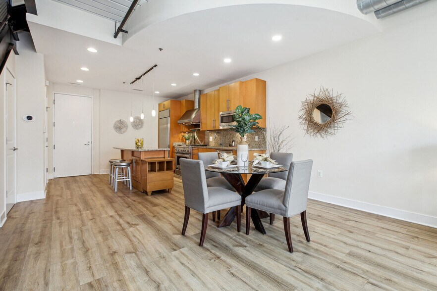 Building Photo - 2125 14th St NW