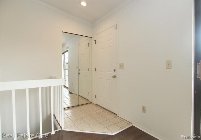 Building Photo - 31119 Country Bluff