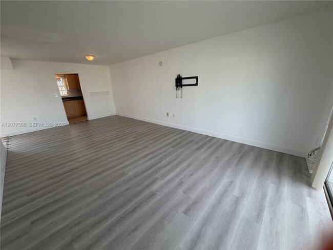 Building Photo - 7590 SW 82nd St