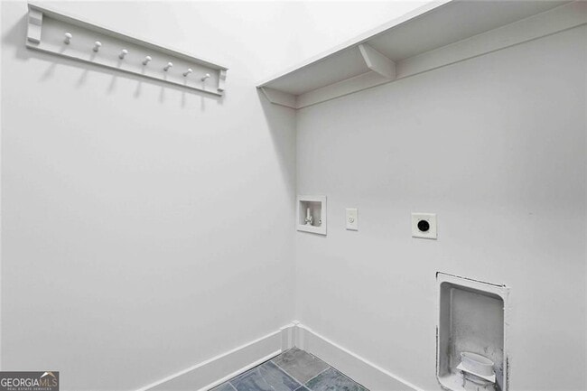 Building Photo - 501 Ridge View Crossing