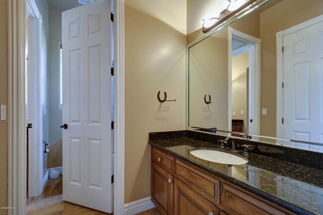 Building Photo - 14296 E Coyote Rd