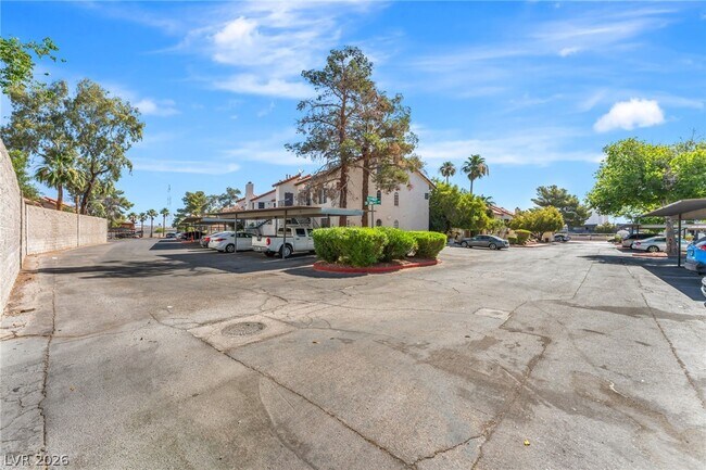 Building Photo - 3602 Gaylord Dr