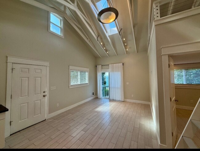 Living Room - 6537 Beach Dr SW