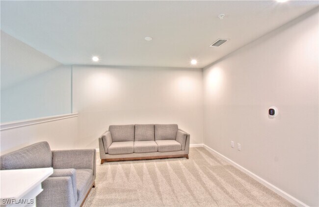 Building Photo - 4558 Arboretum Cir