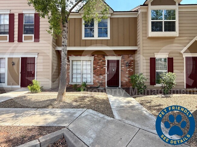 Primary Photo - 3431 W Morrow Dr