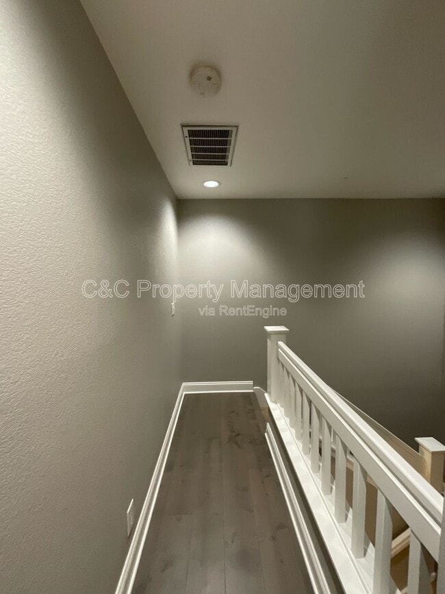 Building Photo - 6221 Barb Werner Ln