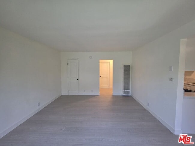 Building Photo - 1411 Innes Pl