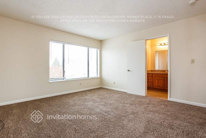Building Photo - 2126 Mendocino Dr