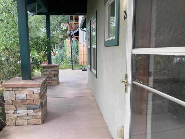 Building Photo - 26 E Animas Village Ln