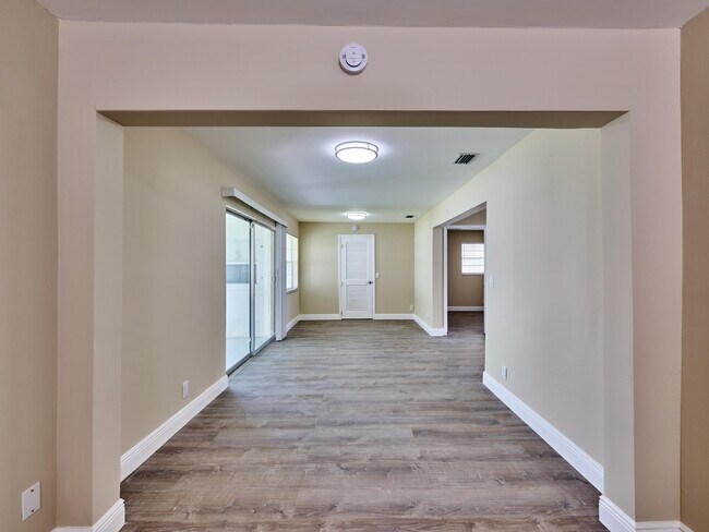 Building Photo - 2081 SW 13th Terrace