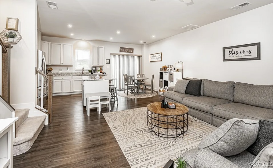 Building Photo - 11310 Winding Brook Terrace Dr
